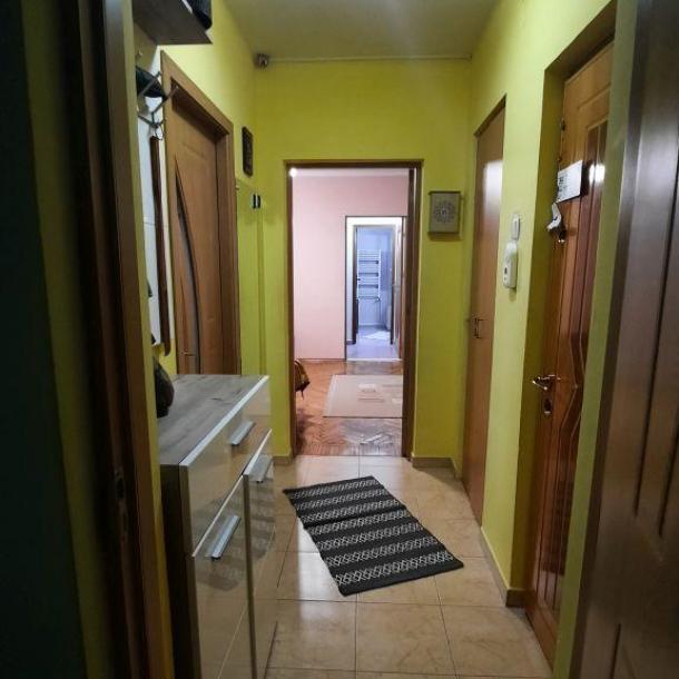 Vand apartament 3 camere Tomis Nord, M-uri, zona Brotacei-4